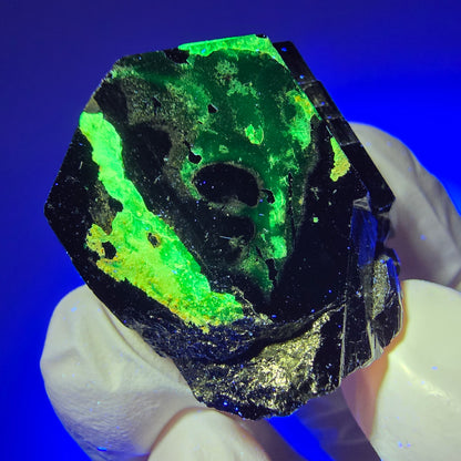 Tourmaline Schorl symétrique avec Hyalite Erongo, Namibie 40*32*32mm #12428