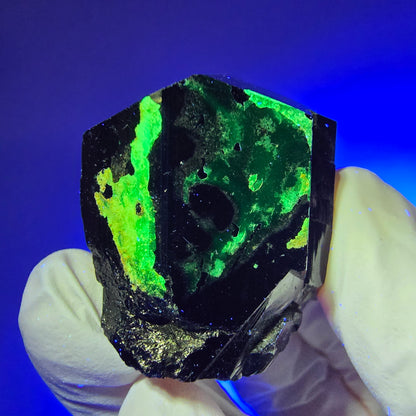 Tourmaline Schorl symétrique avec Hyalite Erongo, Namibie 40*32*32mm #12428