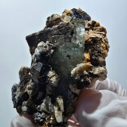 Schörl Turmalin, Aquamarin, Hyalit Opal, Orthoklas Erongo, Namibia 52*36*28mm #12437