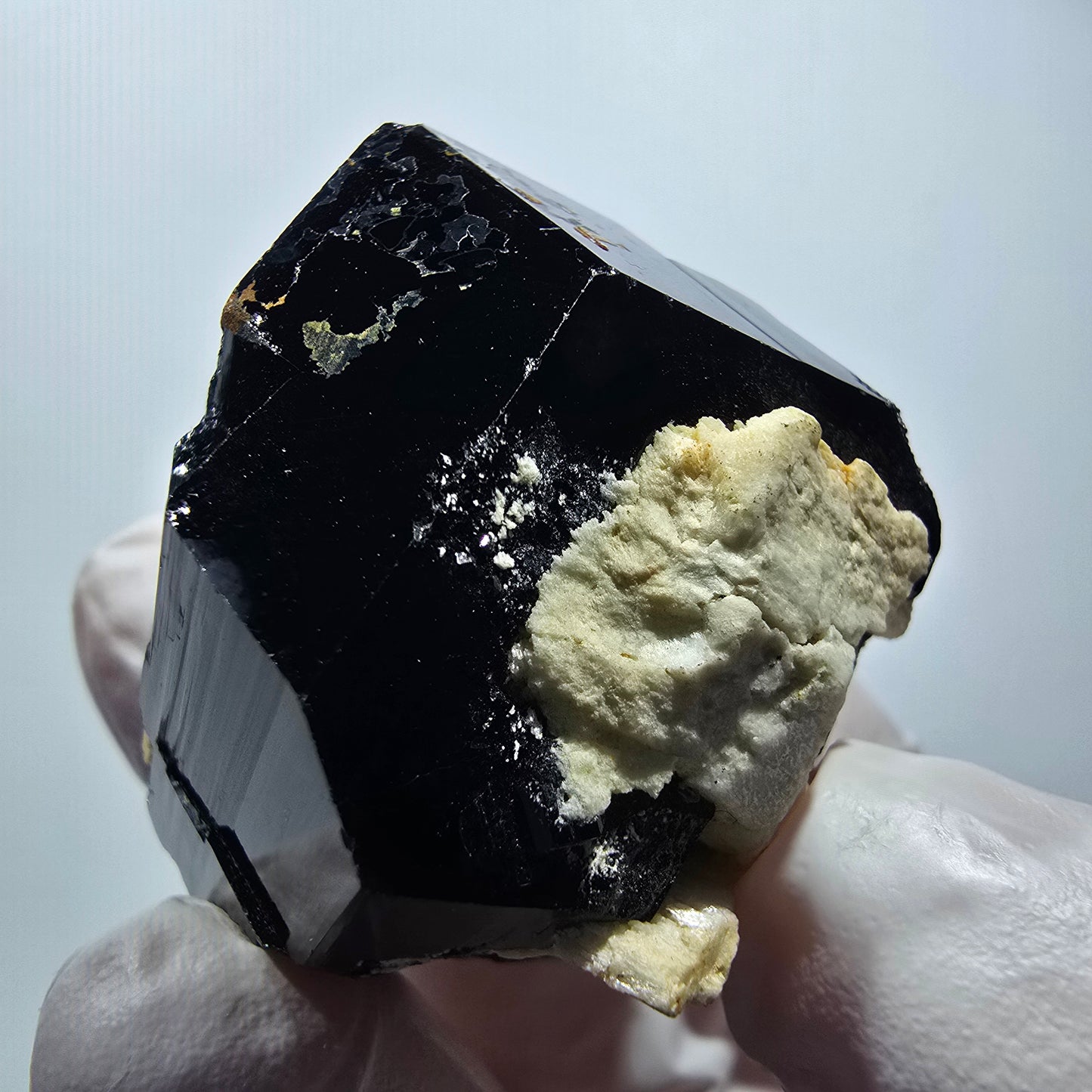 Symmetrischer Schörl Turmalin mit Orthoklas Erongo, Namibia 37*33*31mm #12455