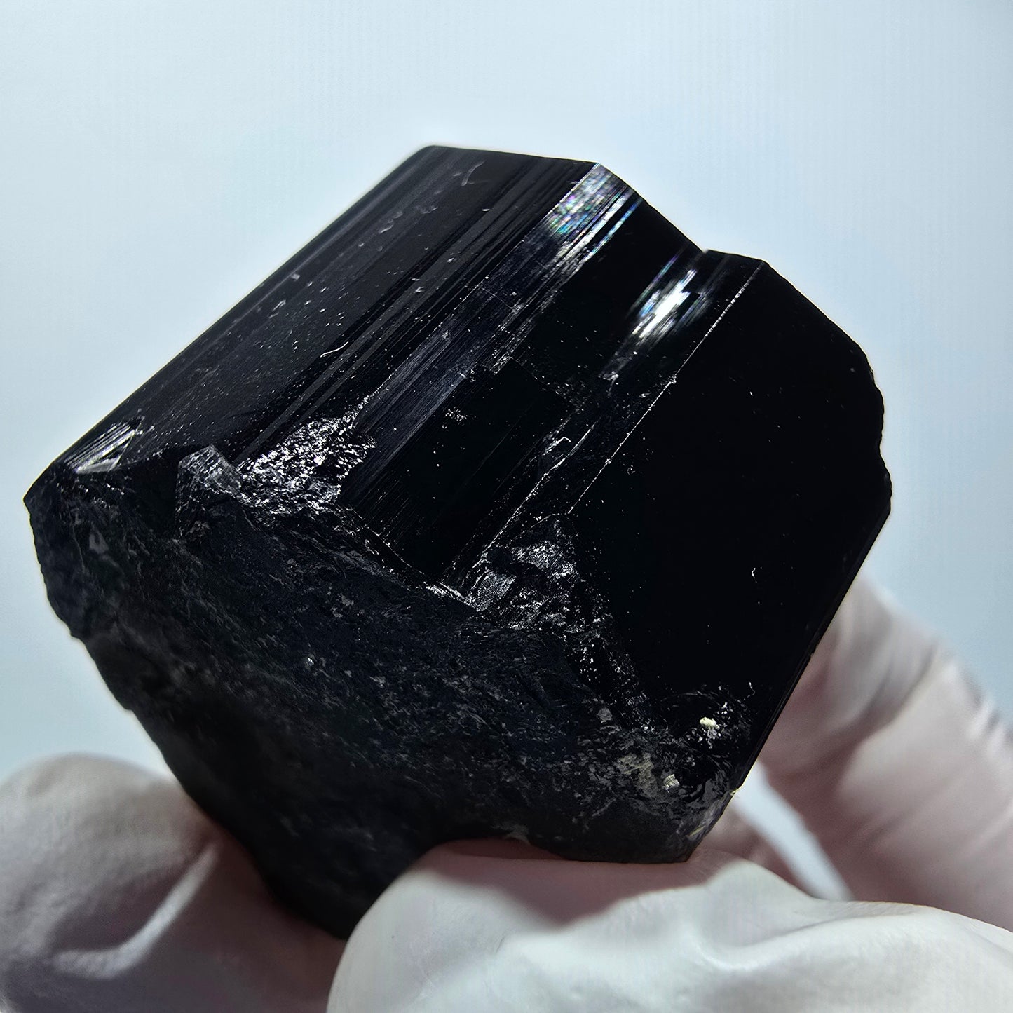 Symmetrischer Schörl Turmalin Kristall Erongo, Namibia 42*30*31mm #12460