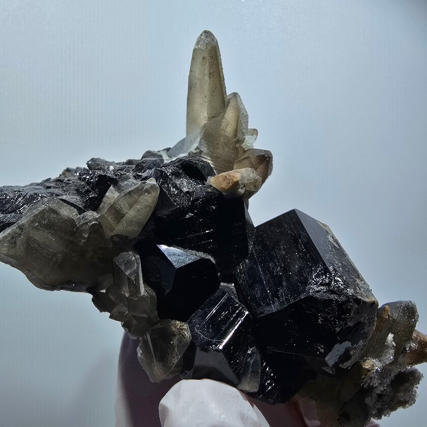 Symmetrische Schörl Turmalin, Hyalit Opal, Rauchquarz Stufe Erongo, Namibia 100*72*65mm #12471