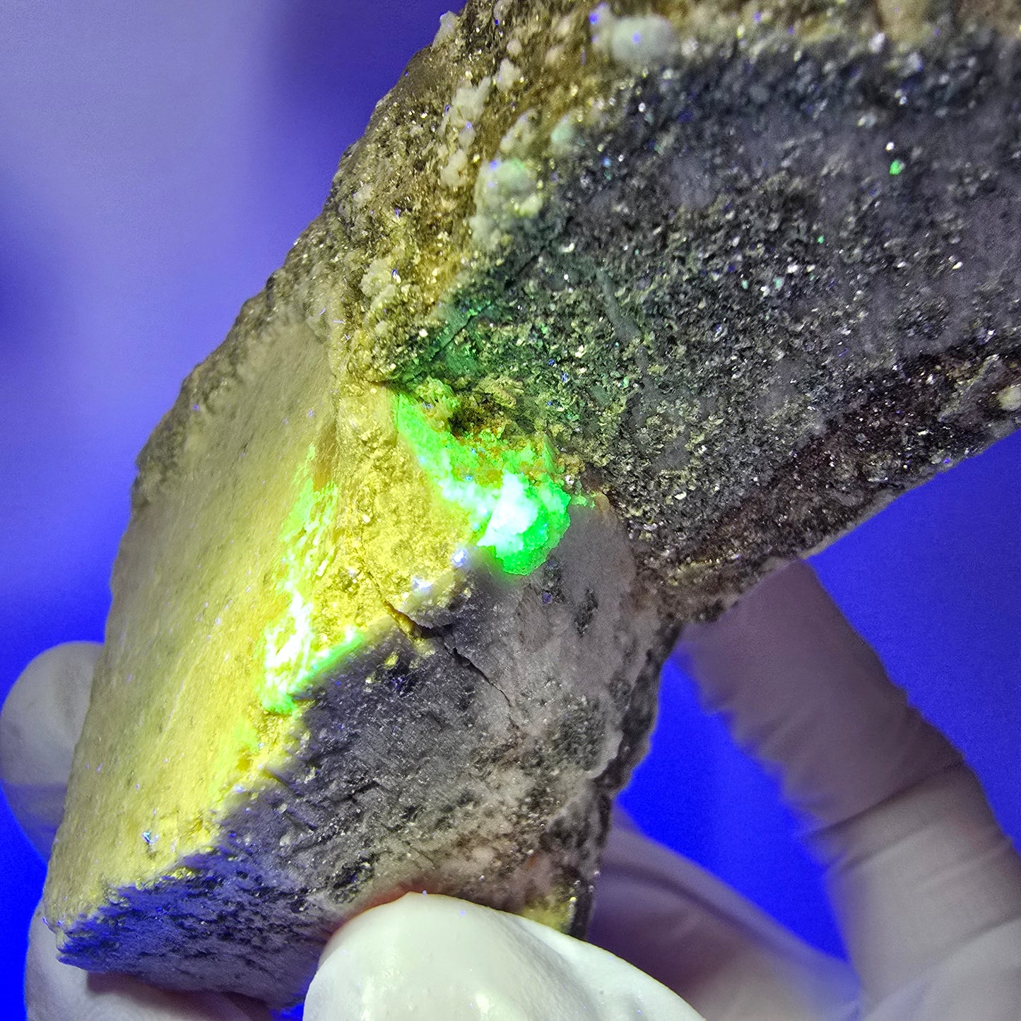 Large Hyalite Opal, Muscovite, Orthoclase specimen Erongo, Namibia 79*55*40mm #12495