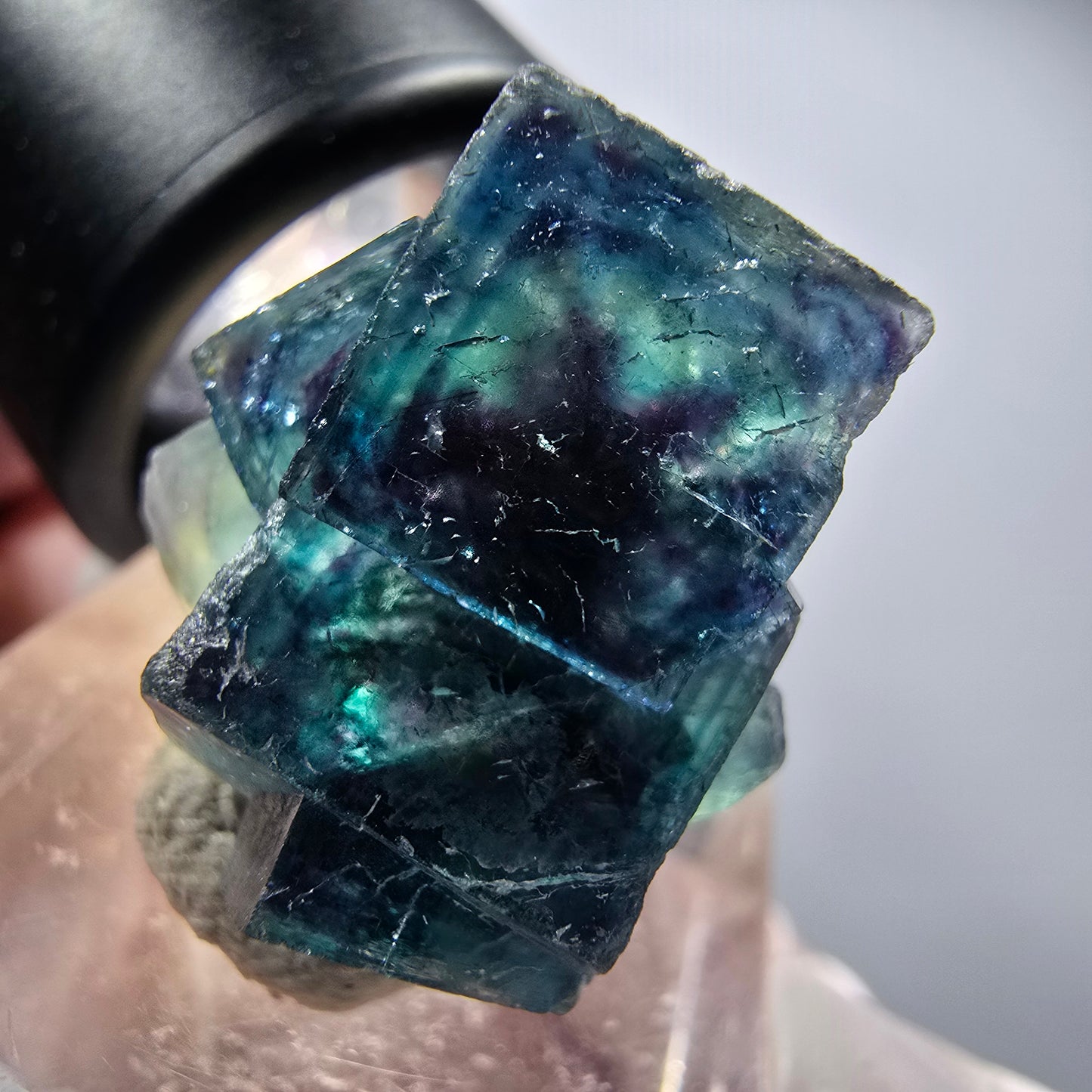 Fantôme Fluorite Cubes sur Matrice, bleu Butterfly Pocket, Okorusu, Namibie 21*19*13mm #12527
