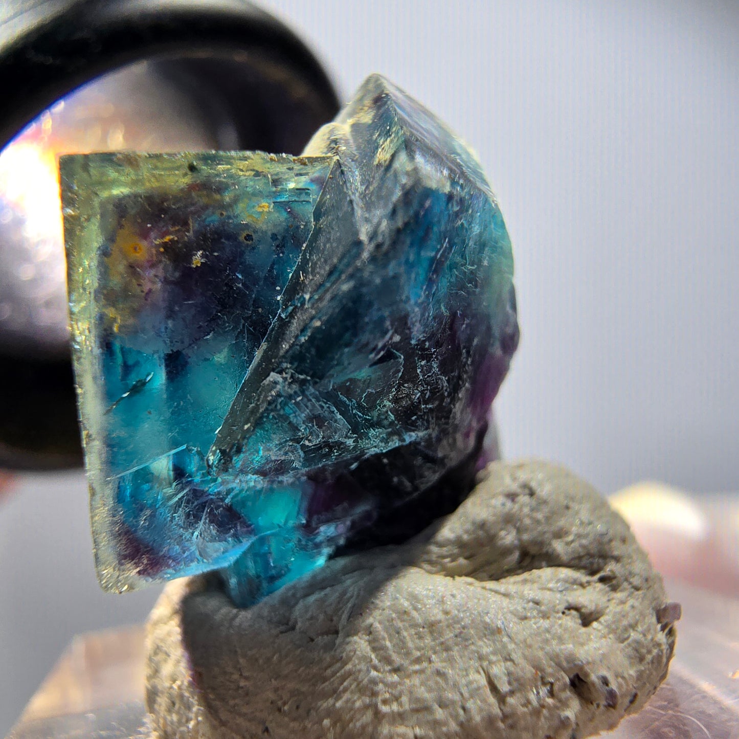 Fluorite fantôme en cube sur matrice, bleu, Butterfly Pocket, Okorusu, Namibie 19*15*14mm #12541