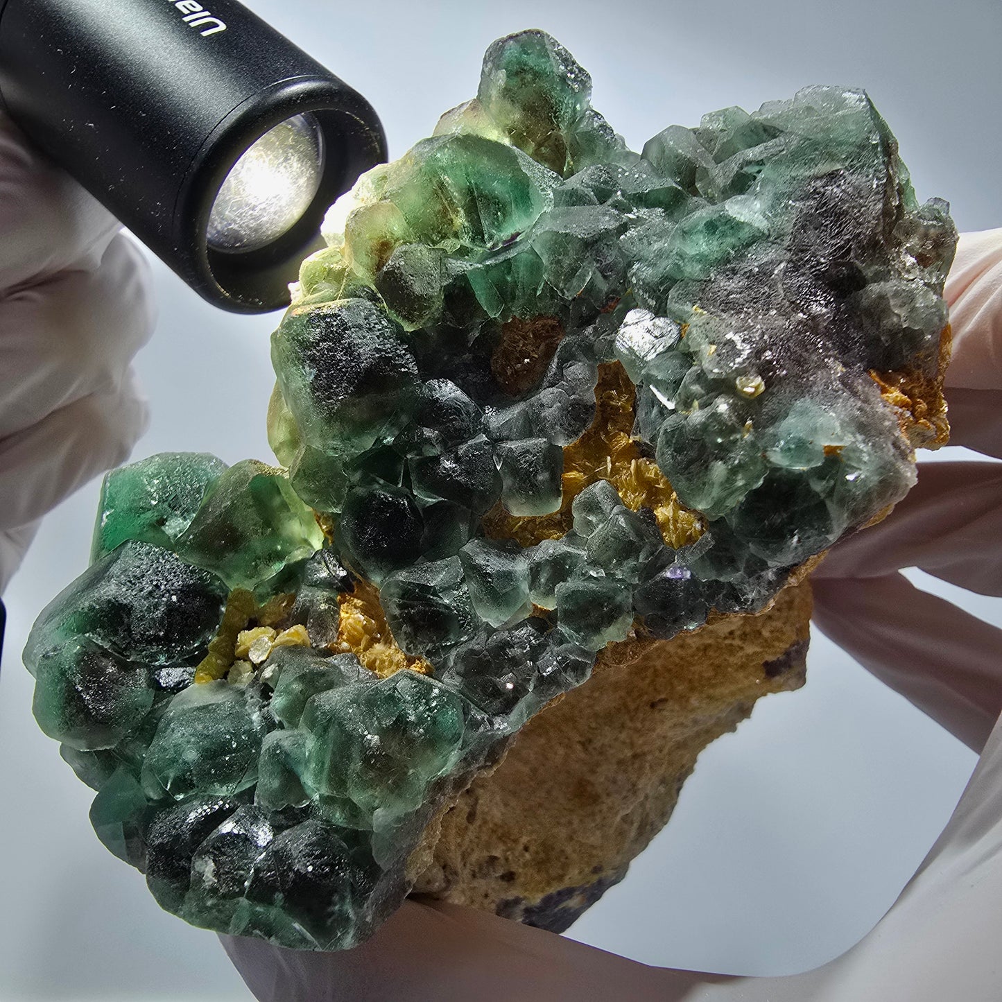 Fluorite fantôme XL, Muscovite, Opale hyalite, Tourmaline schorl Erongo, Namibie 118*120*72mm #12550