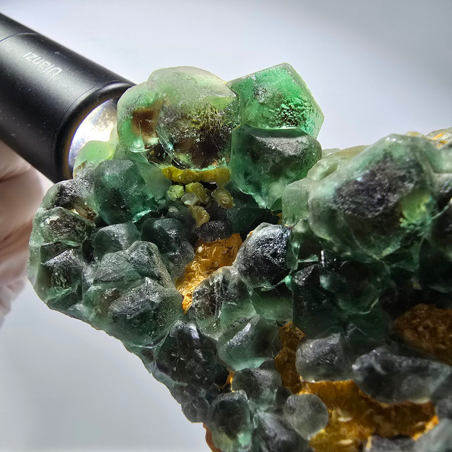 Fluorite fantôme XL, Muscovite, Opale hyalite, Tourmaline schorl Erongo, Namibie 118*120*72mm #12550