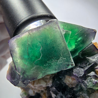 Fluorite XL Phantom, tourmaline schorl, quartz fumé muscovite sur matrice Erongo, Namibie 103*92*60mm #12554