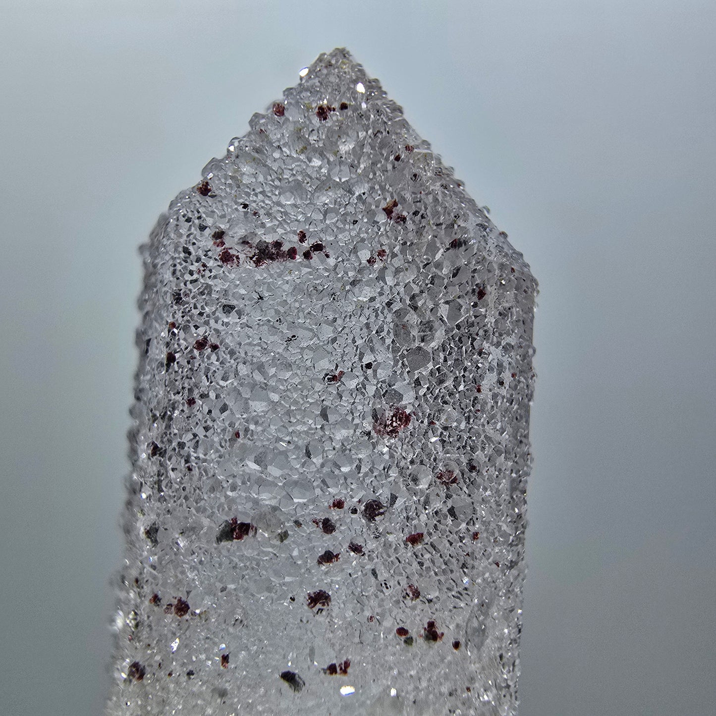 Analcime rare et quartz, pointe de cristal d'hématite, mine de Streep, Goboboseb, Namibie 40*17*14mm #12572