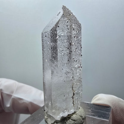 Analcime rare et quartz, pointe de cristal d'hématite, mine de Streep, Goboboseb, Namibie 40*17*14mm #12572