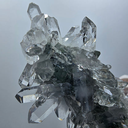 Double-terminaison de quartz étoile rare, mine de Streep Gobobo. Namibie 57*35*17mm #12585