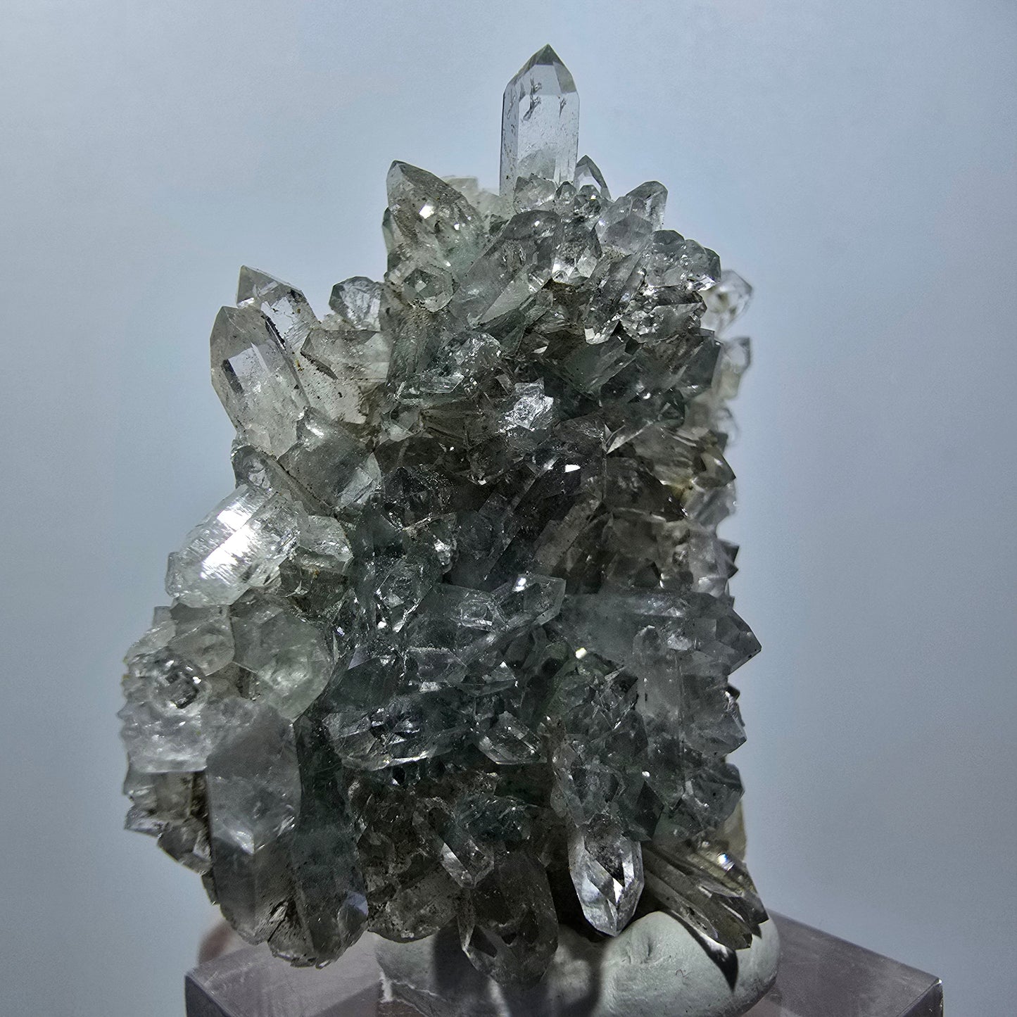 Pointes de quartz Starburst rares sur matrice, mine Streep Gobo. Namibie 52*49*19mm #12586