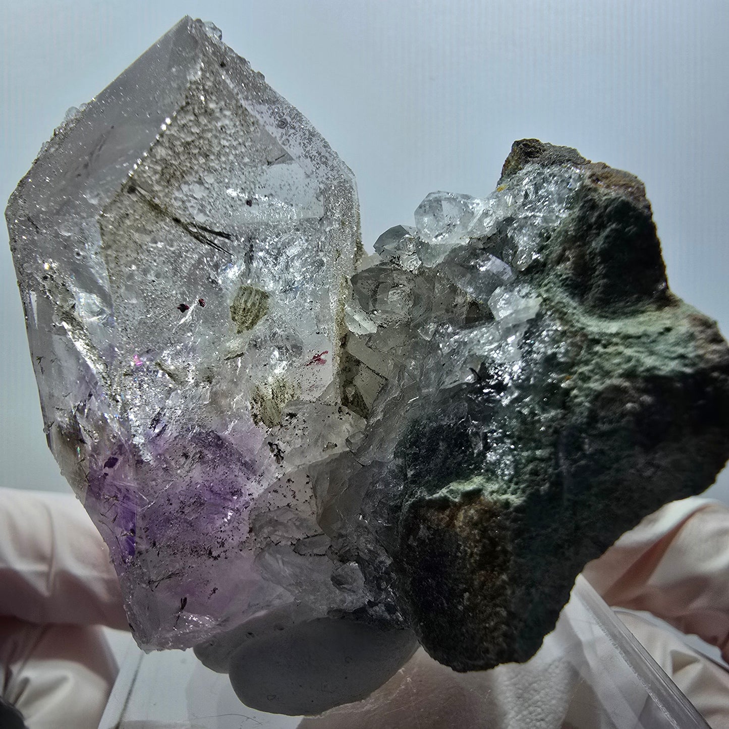 Phantom Amethyst mit Analcim, Epidot, Prehnit auf Matrix Streep Mine Namibia 61*50*46mm #12587