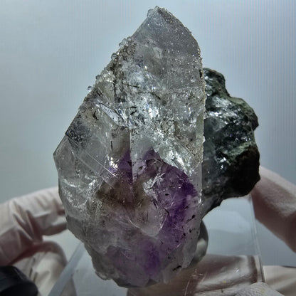 Phantom Amethyst mit Analcim, Epidot, Prehnit auf Matrix Streep Mine Namibia 61*50*46mm #12587