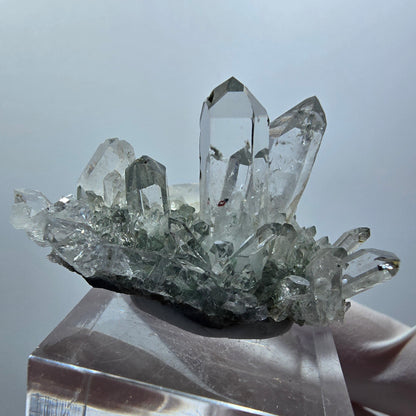 Starburst Quarz mit Hämatit, Epidot, Chlorit auf Matrix Streep Mine Namibia 38*24*25mm #12595