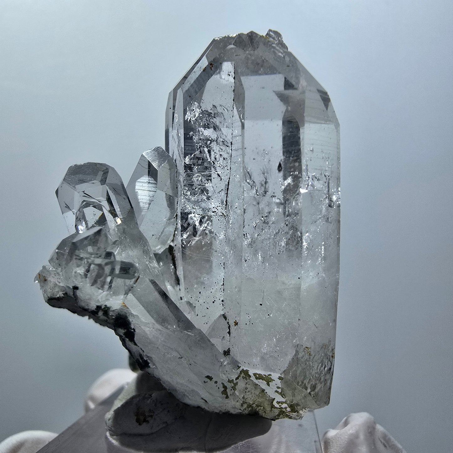 Enhydro Lemurian Quartz, Epidote on Matrix, 2x Bubble Streep Mine Gobo. Namibia 47*33*30mm #12601