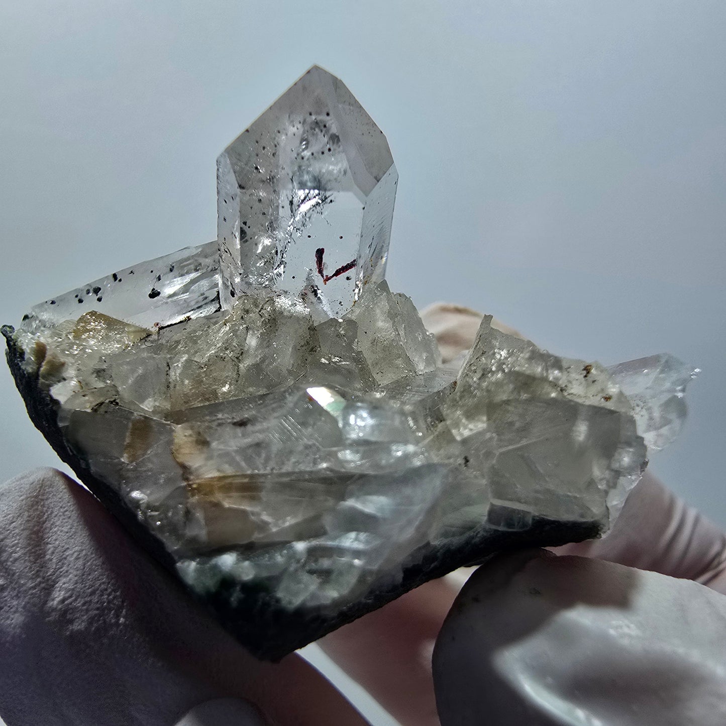 Quartz fantôme arlequin, calcite sur matrice, mine de Streep Gobob, Namibie 43*41*34mm #12609