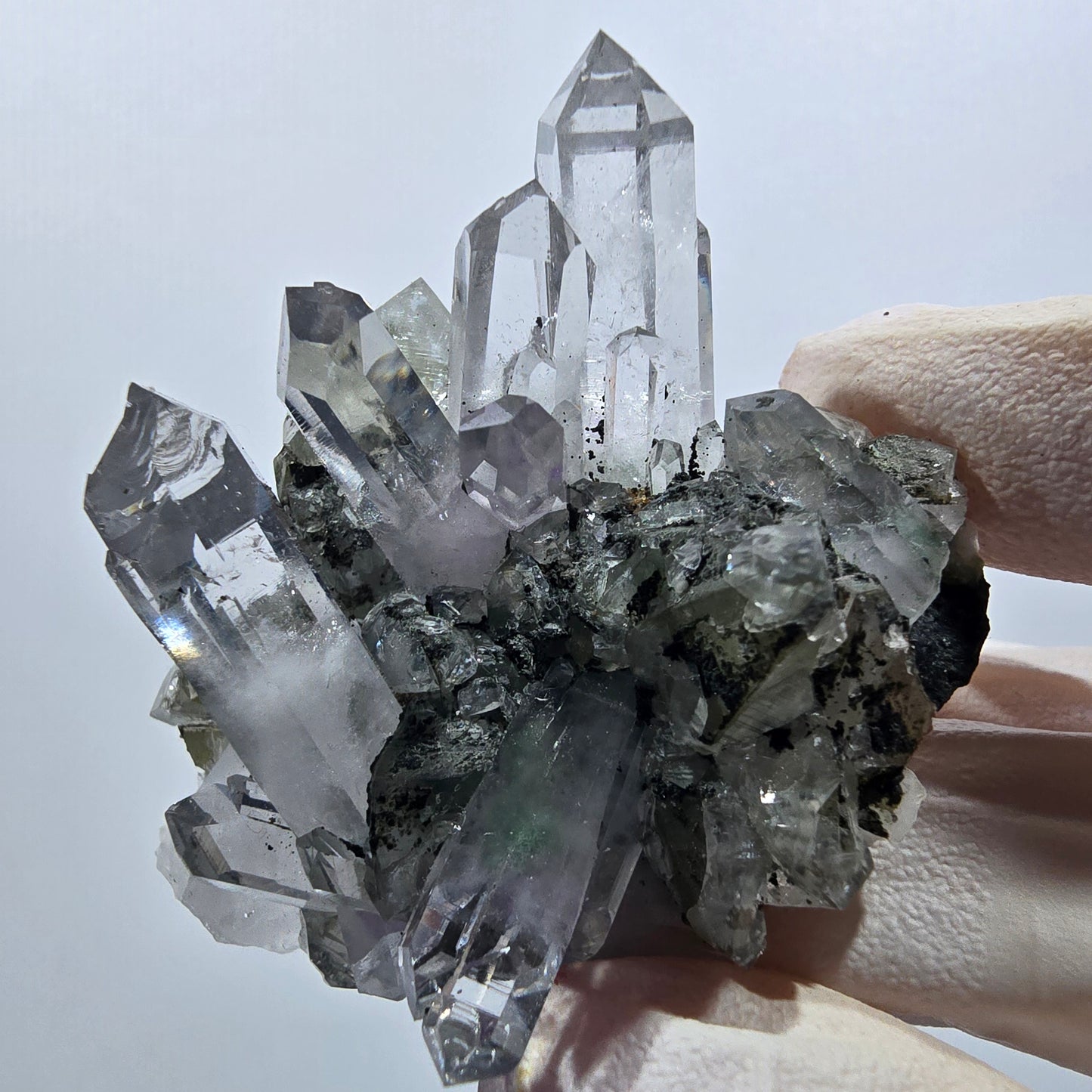 Améthyste fantôme avec hématite, calcite, chlorite sur matrice Streep Mine Namibie 53*44*41mm #12620