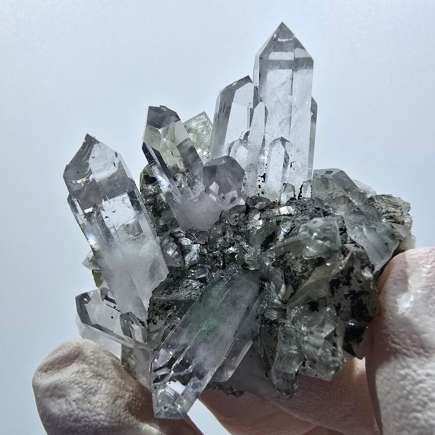 Améthyste fantôme avec hématite, calcite, chlorite sur matrice Streep Mine Namibie 53*44*41mm #12620