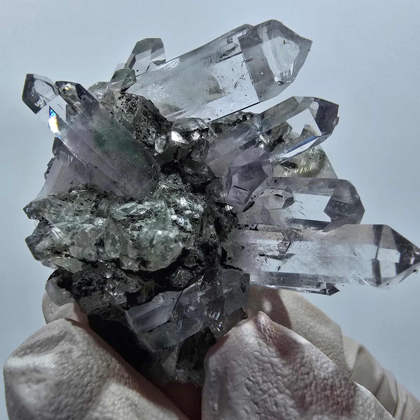Améthyste fantôme avec hématite, calcite, chlorite sur matrice Streep Mine Namibie 53*44*41mm #12620