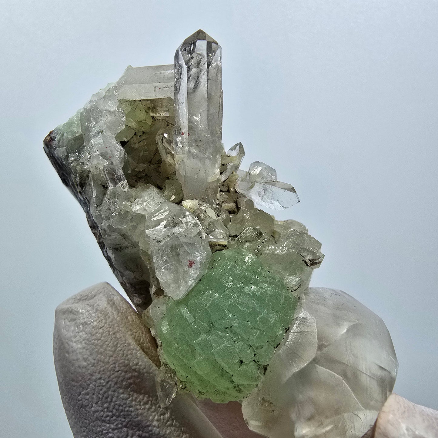 Quartz et préhnite rares, spécimen de calcite Mine de Streep Goboboseb Namibie 63*36*24mm #12624