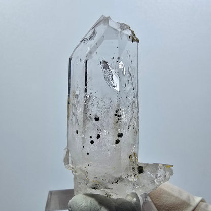 Quartz fumé squelette Lémurien Enhydro avec hématite, 1 bulle Mine Streep Namibie 48*17*24mm #12628