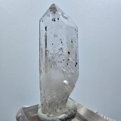 Quartz fumé squelette Lémurien Enhydro avec hématite, 1 bulle Mine Streep Namibie 48*17*24mm #12628