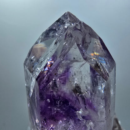Améthyste fantôme squelette lémurien avec hématite, mine de Streep Goboboseb, Namibie 57*28*23mm #12646