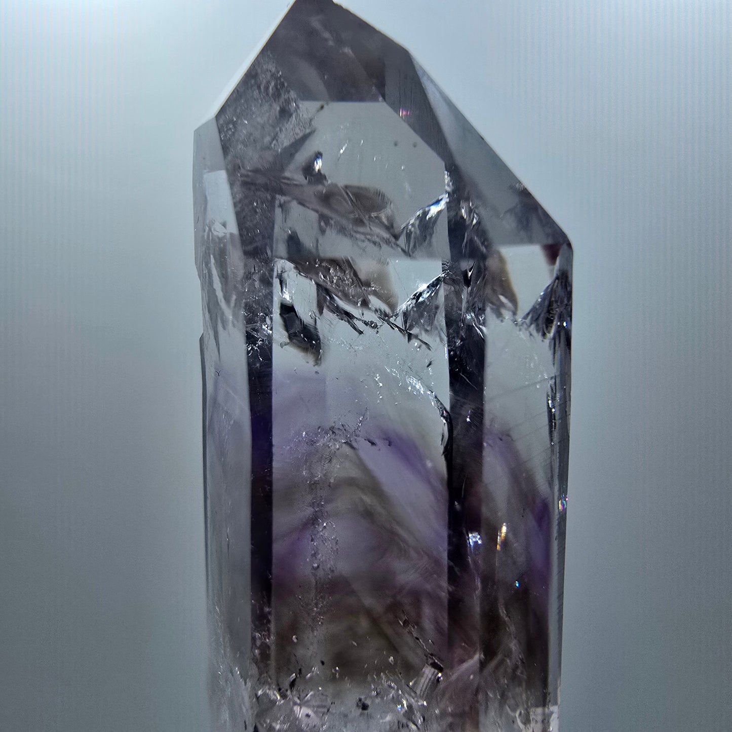 Améthyste fantôme lémuienne Enhydro, hématite, 1 bulle mine Streep Namibie 51*21*15mm #12647