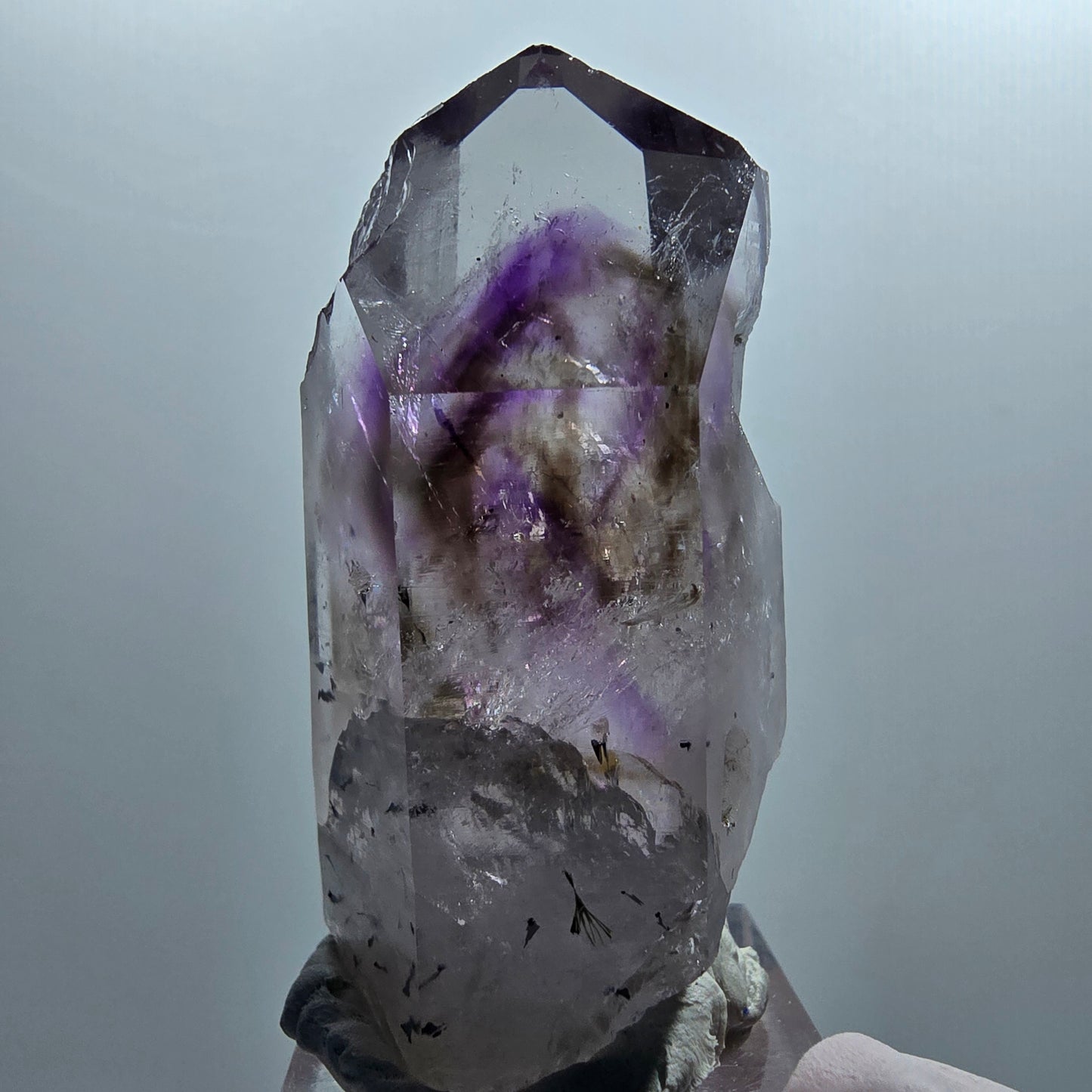 Améthyste Fantôme Lémurienne Enhydro, Hématite, Épidote 1 bulle Mine Streep Namibie 56*27*22mm #12649