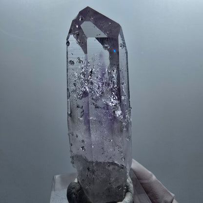 Améthyste fantôme léenne arlequin avec de l'analcime Mine de Goboboseb, Namibie 53*21*18mm #12651