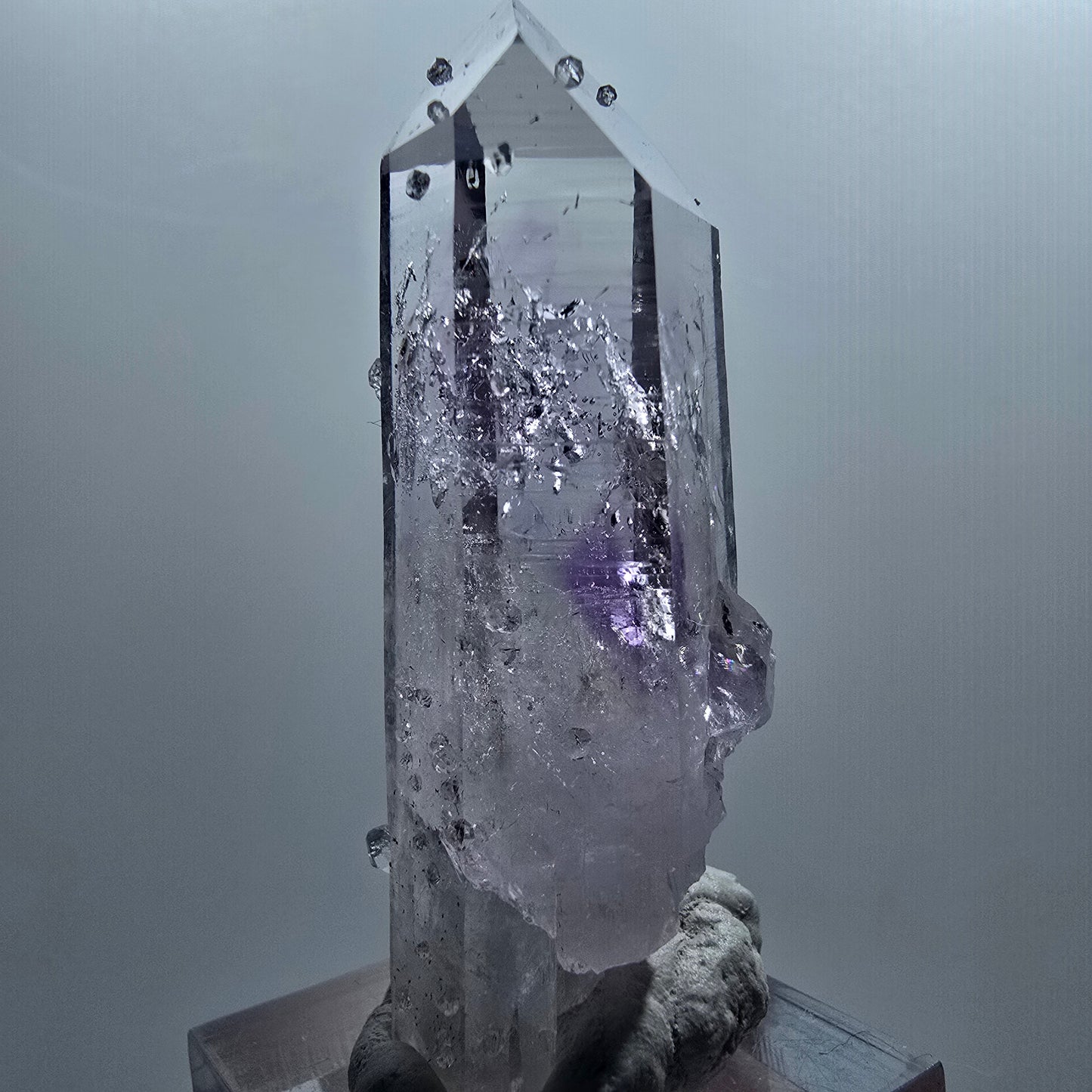 Améthyste fantôme léenne arlequin avec de l'analcime Mine de Goboboseb, Namibie 53*21*18mm #12651