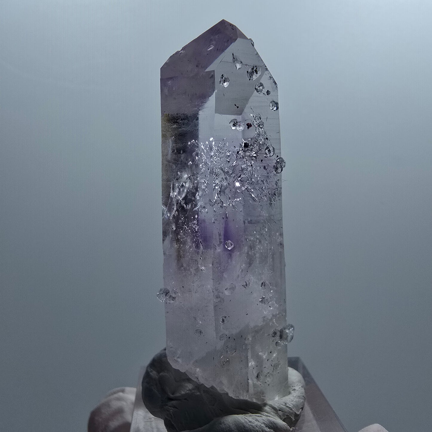 Améthyste fantôme léenne arlequin avec de l'analcime Mine de Goboboseb, Namibie 53*21*18mm #12651