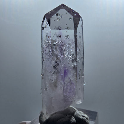 Améthyste fantôme léenne arlequin avec de l'analcime Mine de Goboboseb, Namibie 53*21*18mm #12651