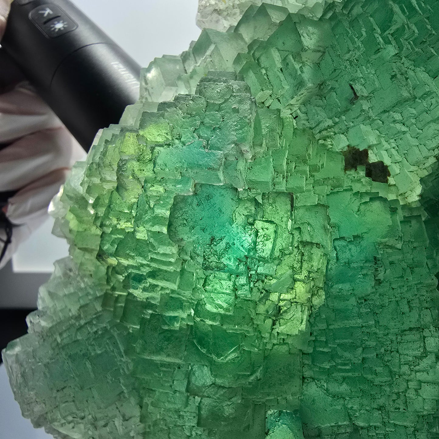 XXL Cube de Fluorite Phantom, étagé, vert Omehane, Namibie 200*148*45mm #12660