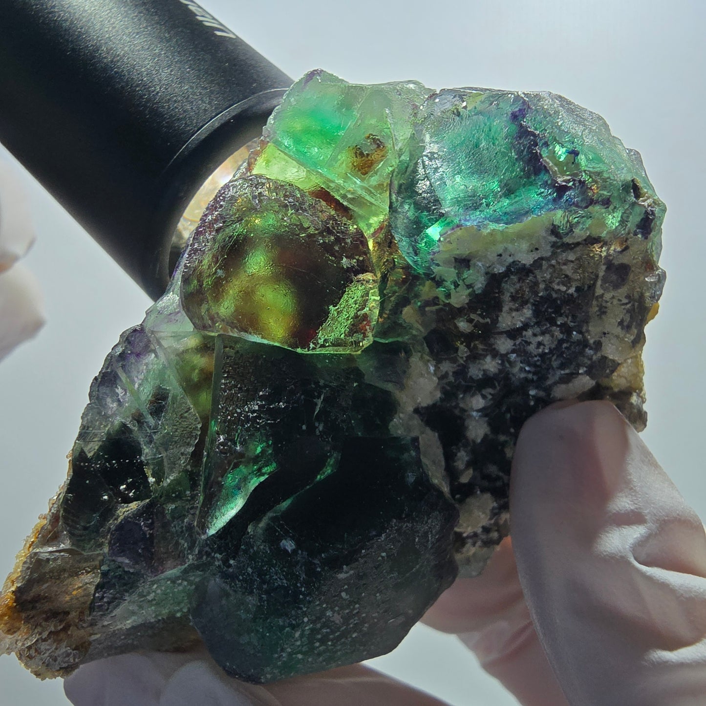 Fluorite fantôme, hexagonal, Muscovite, Opale hyalite Erongo, Namibie 74*49*57mm #12669