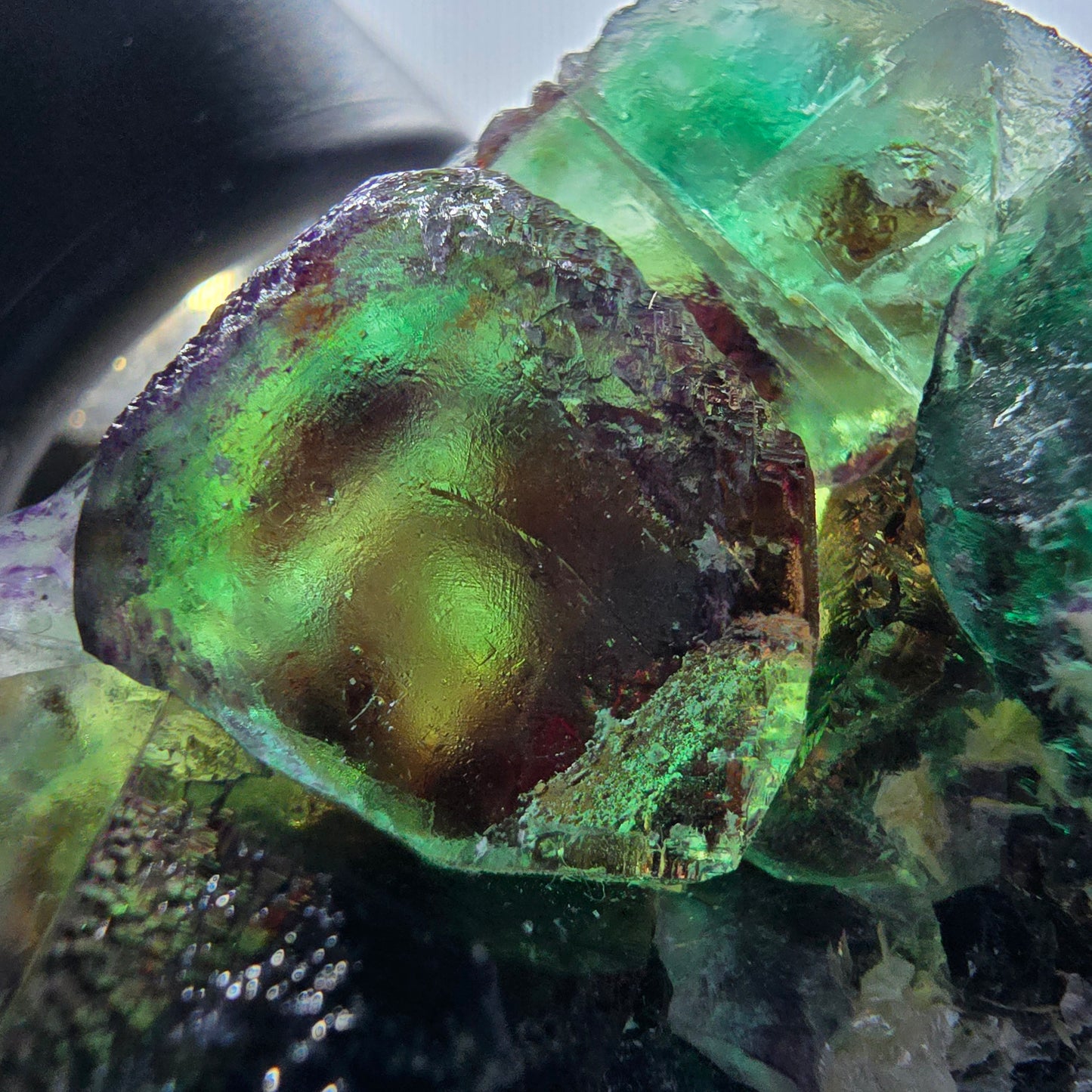 Fluorite fantôme, hexagonal, Muscovite, Opale hyalite Erongo, Namibie 74*49*57mm #12669
