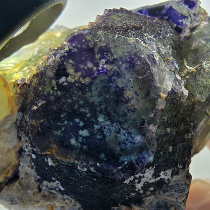 Stade de cubes de fluorine fantôme rares, verts bleus étagés Omehane, Namibie 67*64*40mm #12672