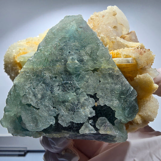 Große Phantom Fluorit, hexagonal, Quarz Stufe Omehane, Namibia 137*99*70mm #12678