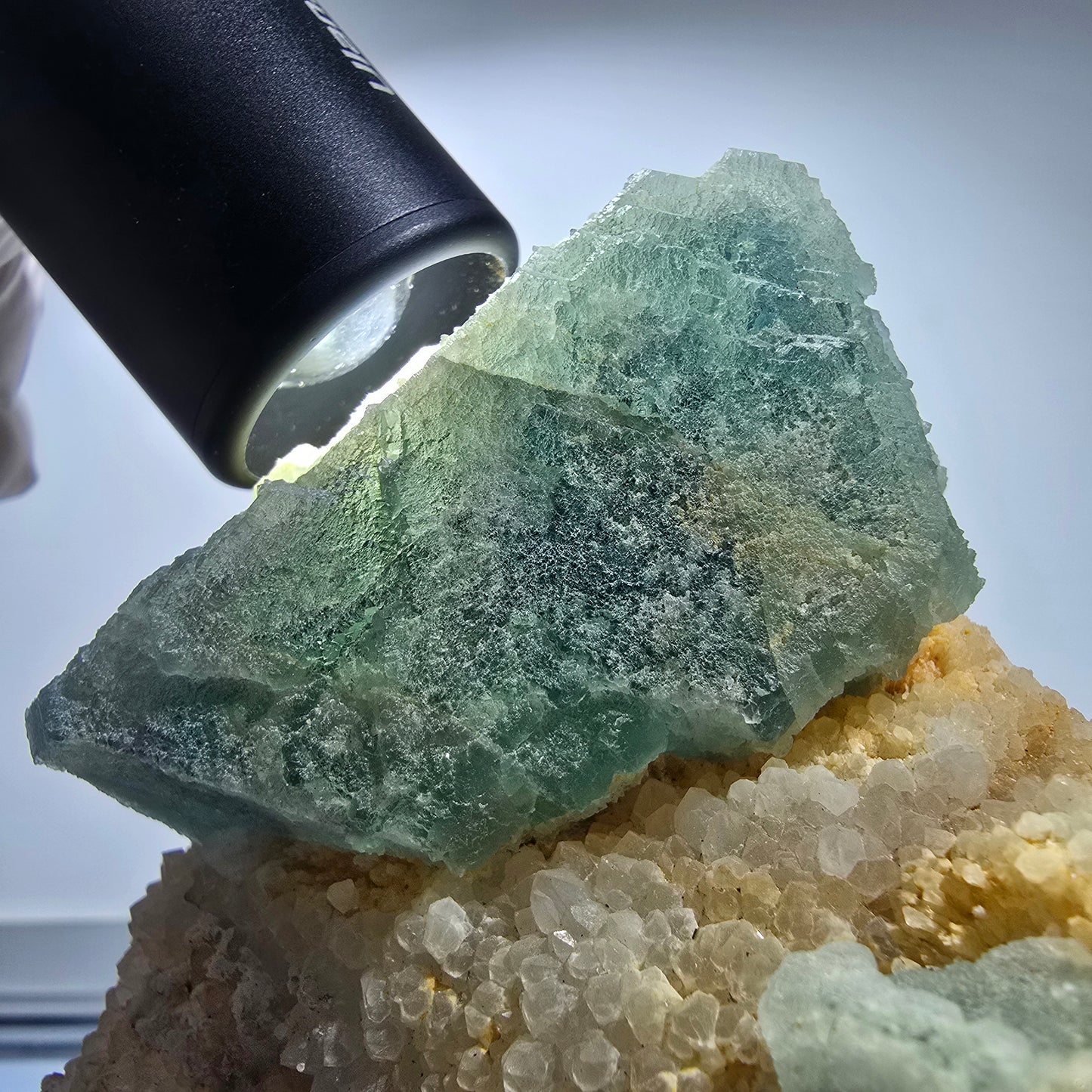 Große Phantom Fluorit, hexagonal, Quarz Stufe Omehane, Namibia 137*99*70mm #12678