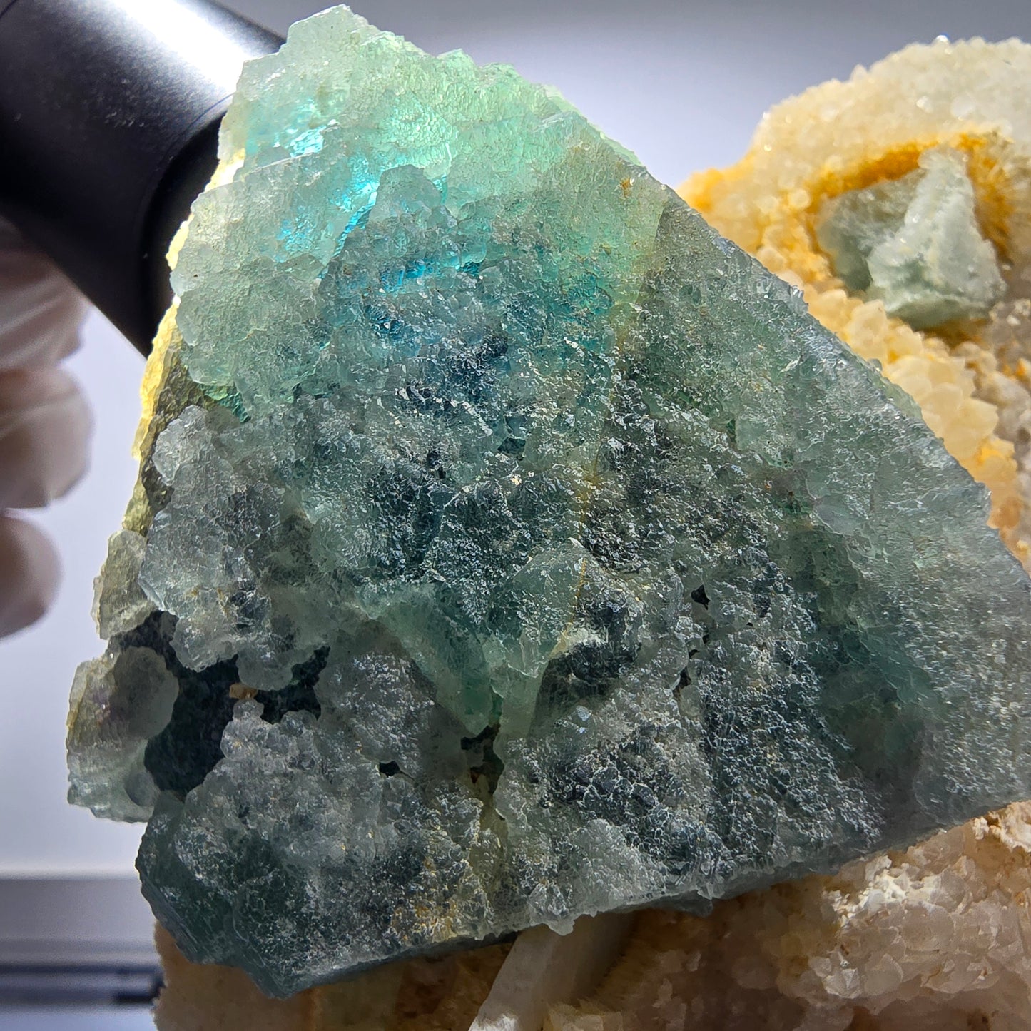 Große Phantom Fluorit, hexagonal, Quarz Stufe Omehane, Namibia 137*99*70mm #12678