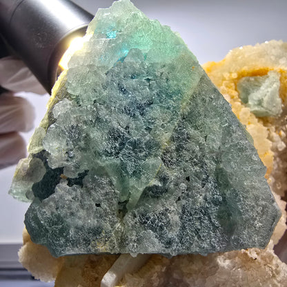Große Phantom Fluorit, hexagonal, Quarz Stufe Omehane, Namibia 137*99*70mm #12678