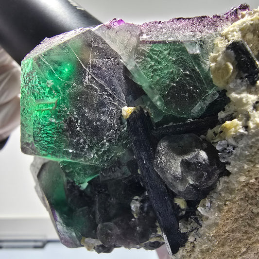 Große Fluorit, Rauchquarz, Schörl Turmalin, Hyalit, Muskovit Okorusu, Namibia 87*90*77mm #12679