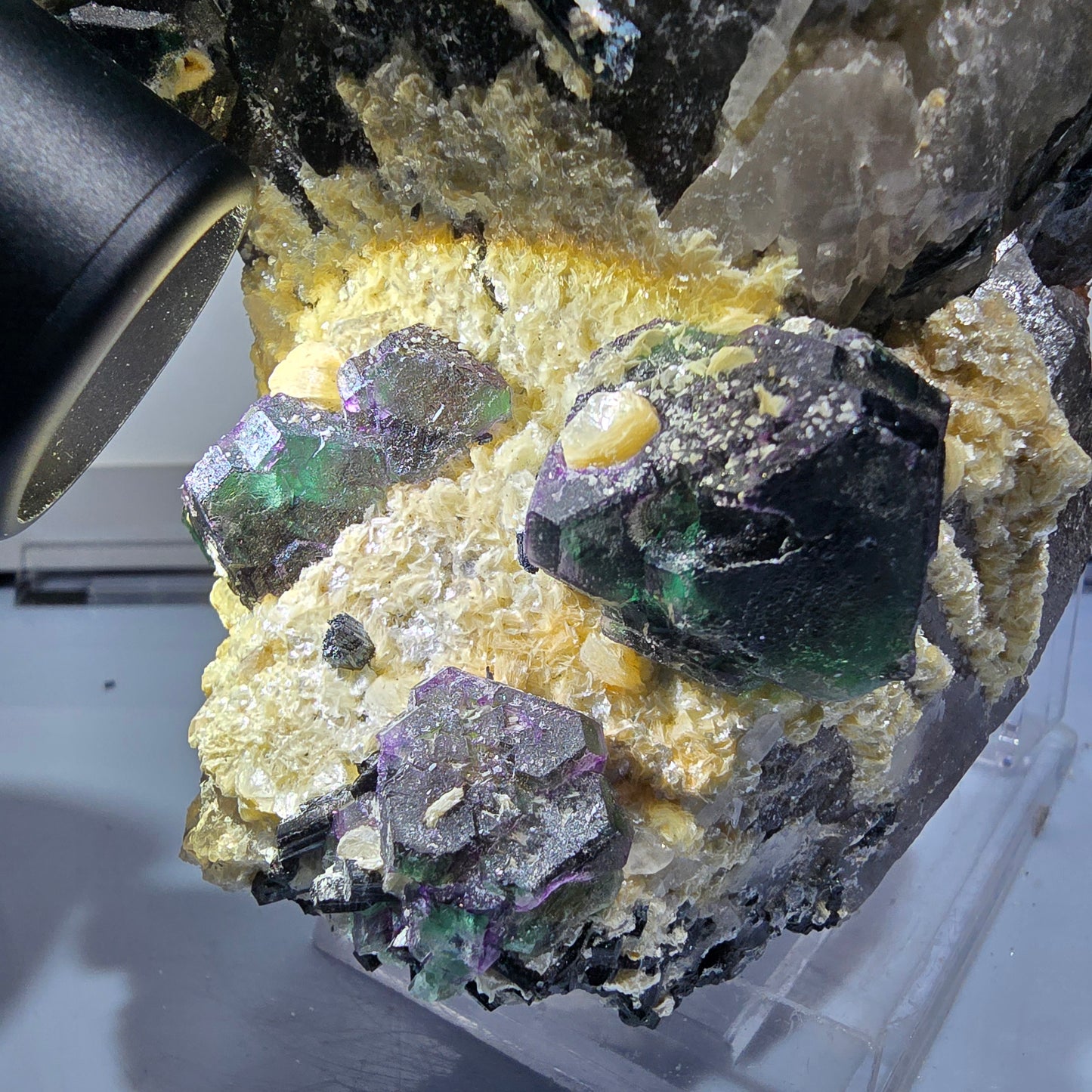 Quartz fumé XXL, Fluorite, Tourmaline schorl, Hyalite, Muscovite Erongo, Namibie 226*125*90mm #12685