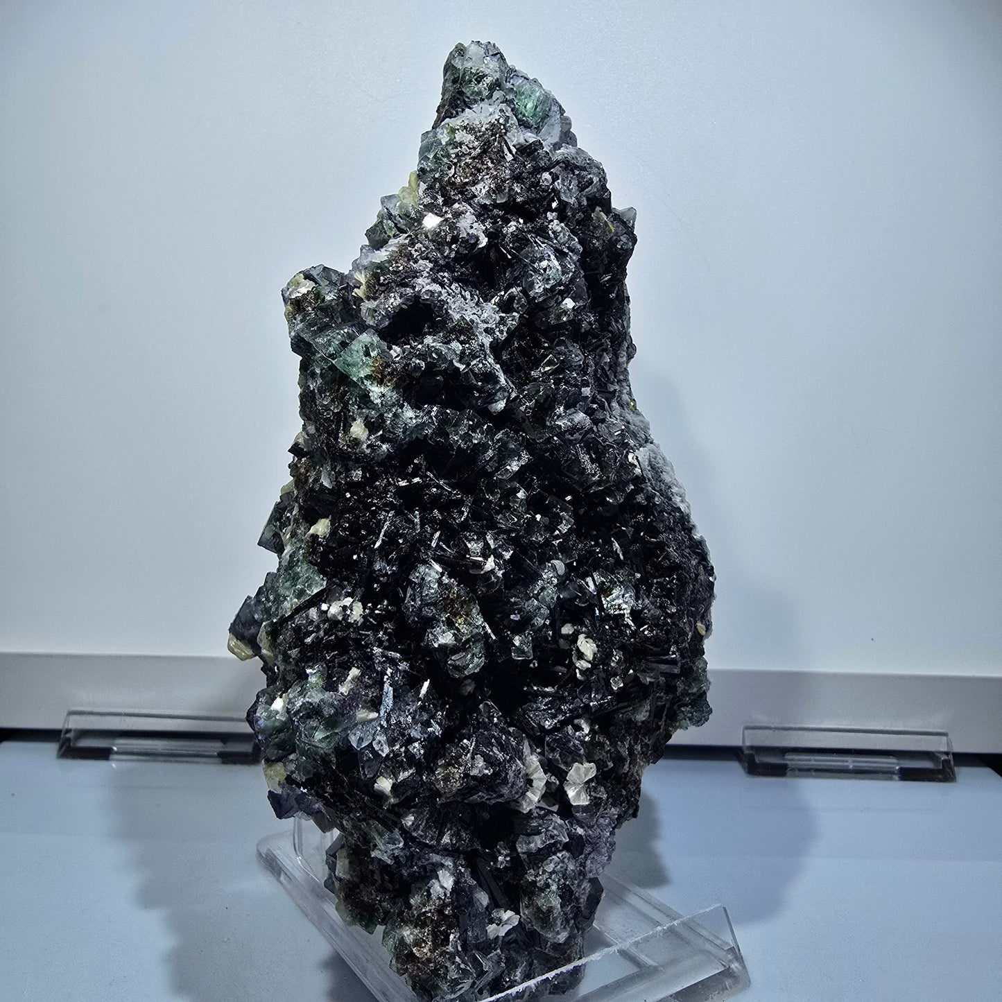 Fluorite XXL, quartz fumé, tourmaline schorl, hyalite, muscovite Erongo, Namibie 190*97*61mm #12686