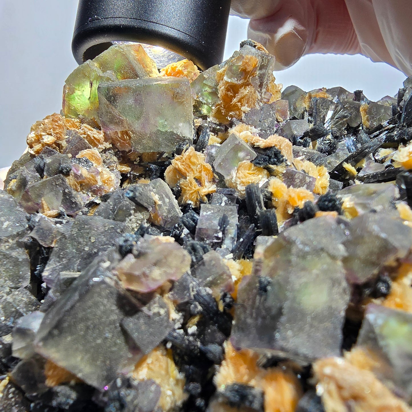 XXL Fluorite fantôme multicolore, Tourmaline schorl, Muscovite sur gangue Erongo, Namibie 151*86*131mm #12689