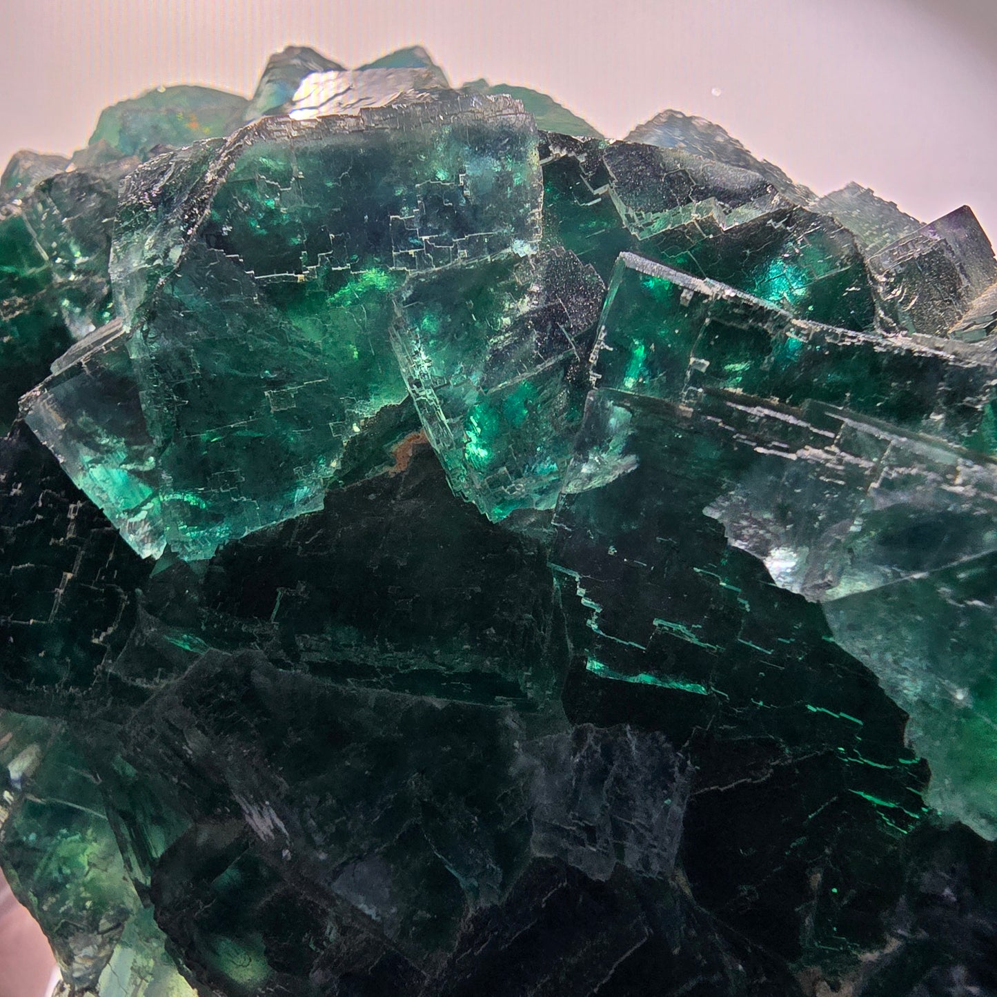 XXL Cube de Fluorine Phantom, parqueté, vert Okorusu Namibie 170*116*54mm #12697