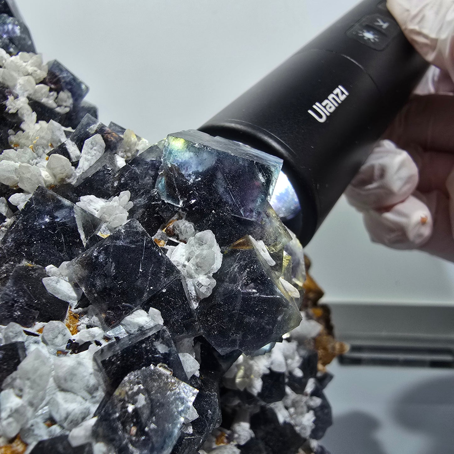 XXL Phantom Fluorite Cube, Quartz Stage, purple-green Okorusu, Namibia 192*160*107mm #12700