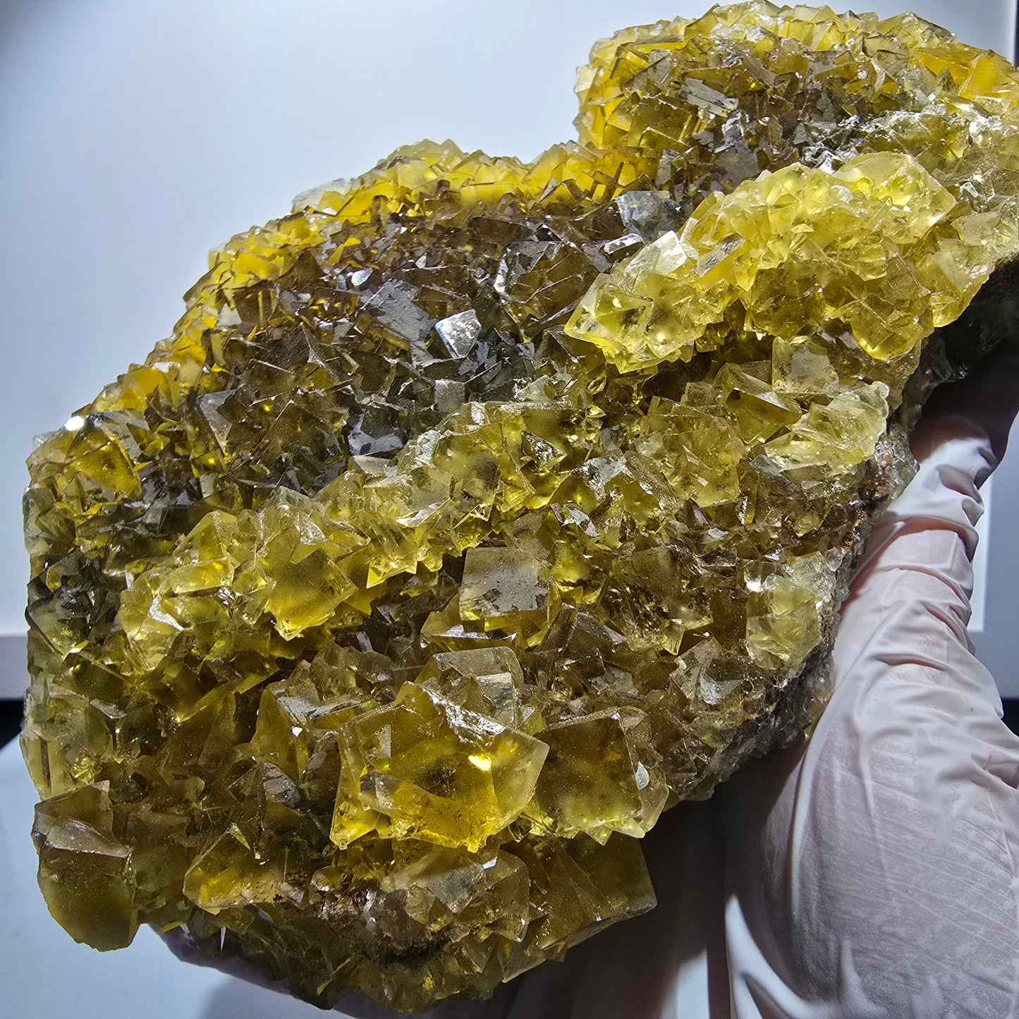 Stade de cube de fluorine fantôme XXL, poche à miel jaune Okorusu Namibie 185*22*97mm #12701