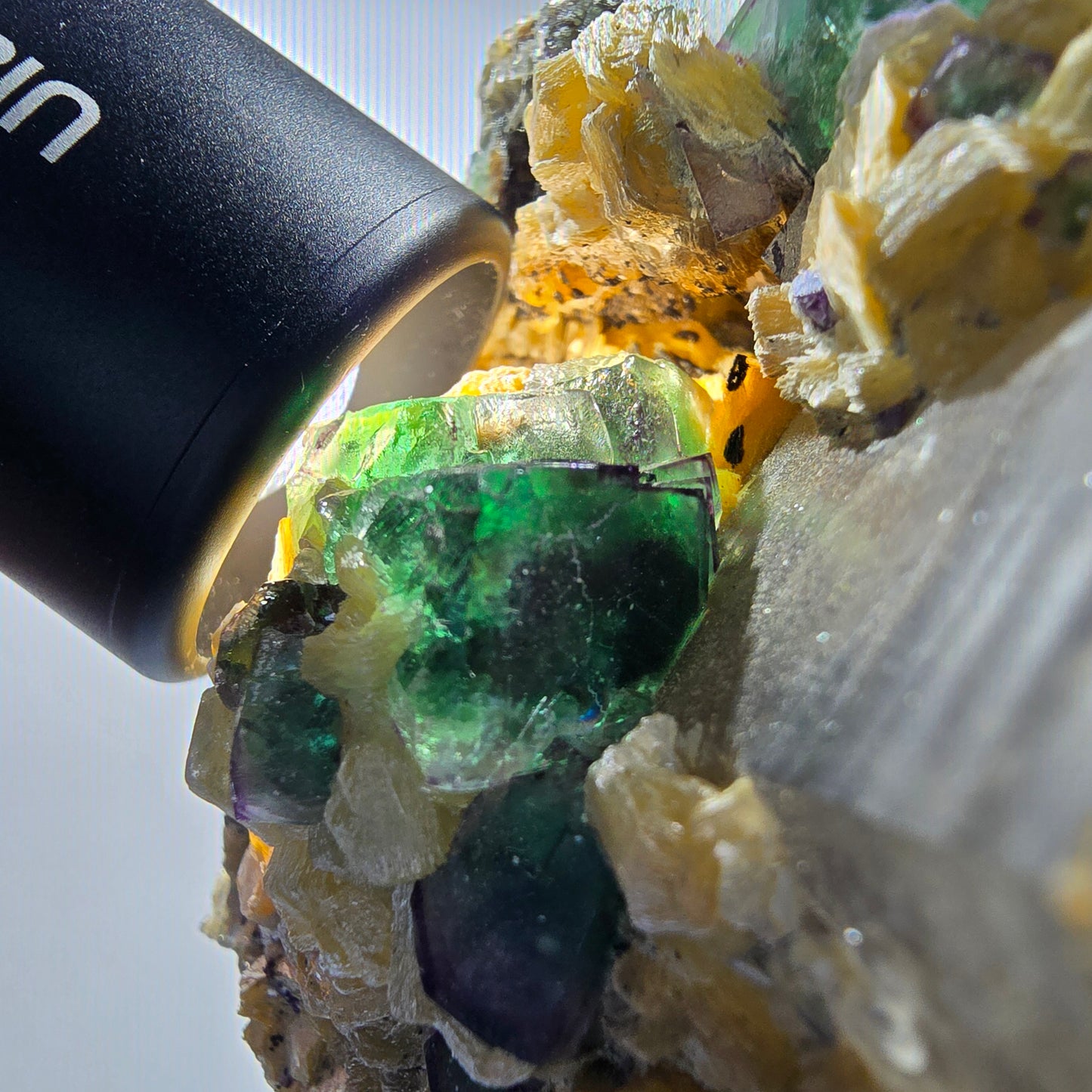Fluorit, Rauchquarz, Schörl Turmalin, Hyalit, Muskovit Erongo, Namibia 86*92*50mm #12703